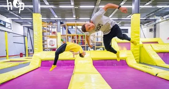 HopJump - trampolinovy park