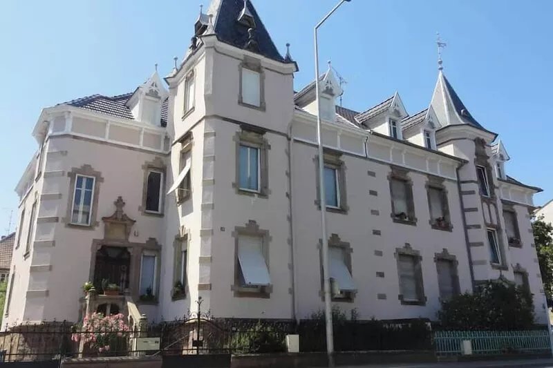 High quality and spacious flat in the historical centre of Colmar