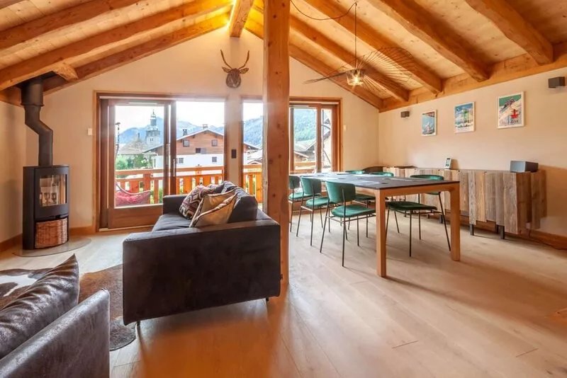 K-Terra 4 : Recent and modern chalet with hot tub