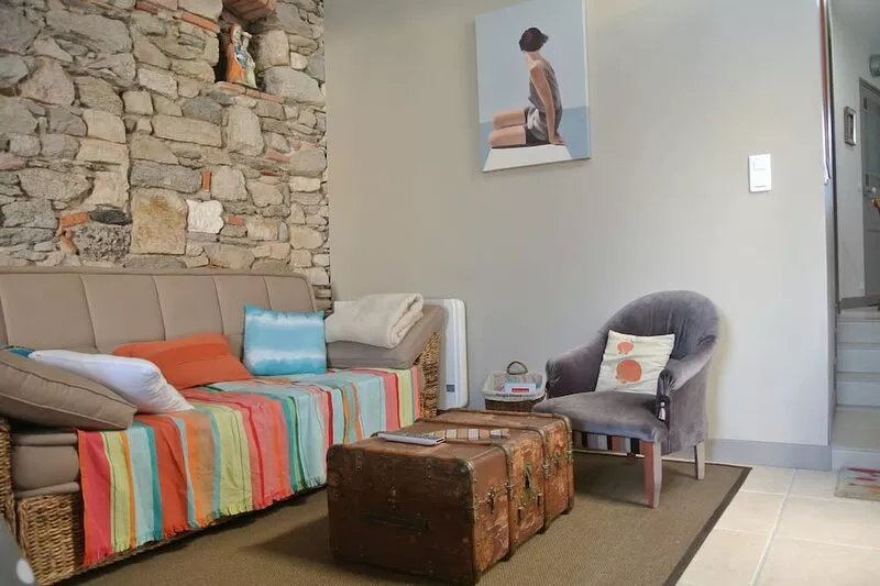 Beautiful Fisherman's cottage renovated BETWEEN OCEAN AND GARDEN '