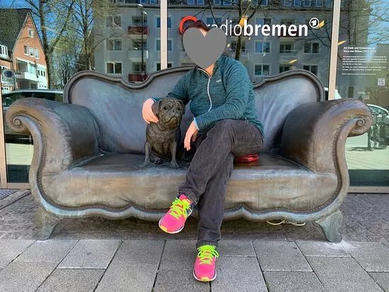 Loriot-sofa Mit Mops