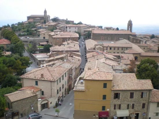 Above 90 Brunello Wine Tour