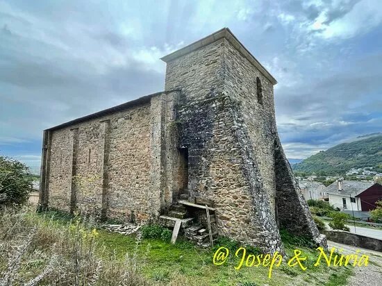 Iglesia de San Miguel de Corullon
