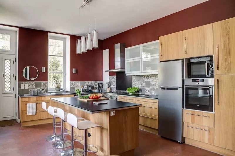 Character house early nineteenth, charm and comfort, with swimming pool, near t