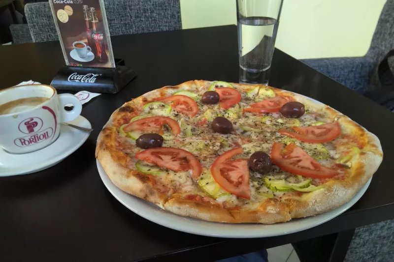 Pizza Little Farina