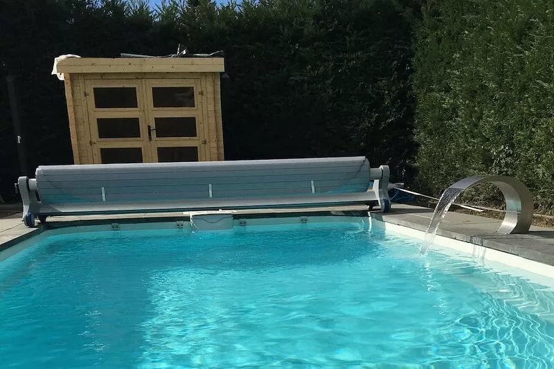 Architect's villa Lyon Collonges au mont d'or: Swimming pool, Nature, Bocuse