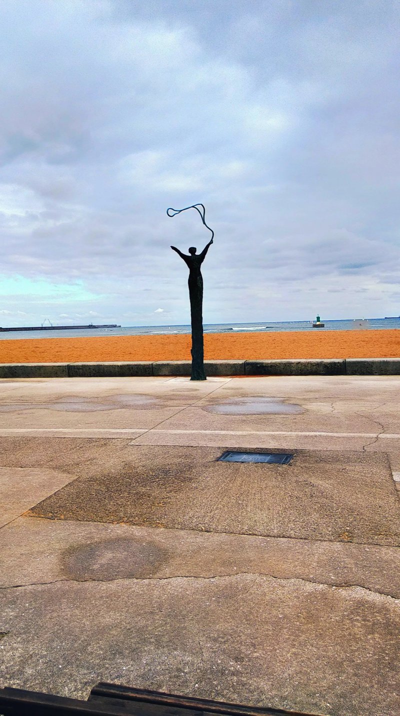 Escultura <Arbolada>