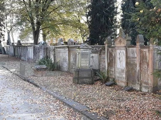 Historische Friedhofe