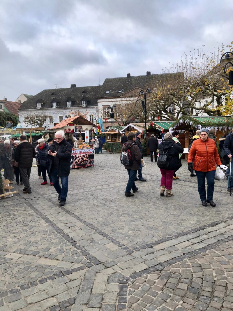 Schossplatz