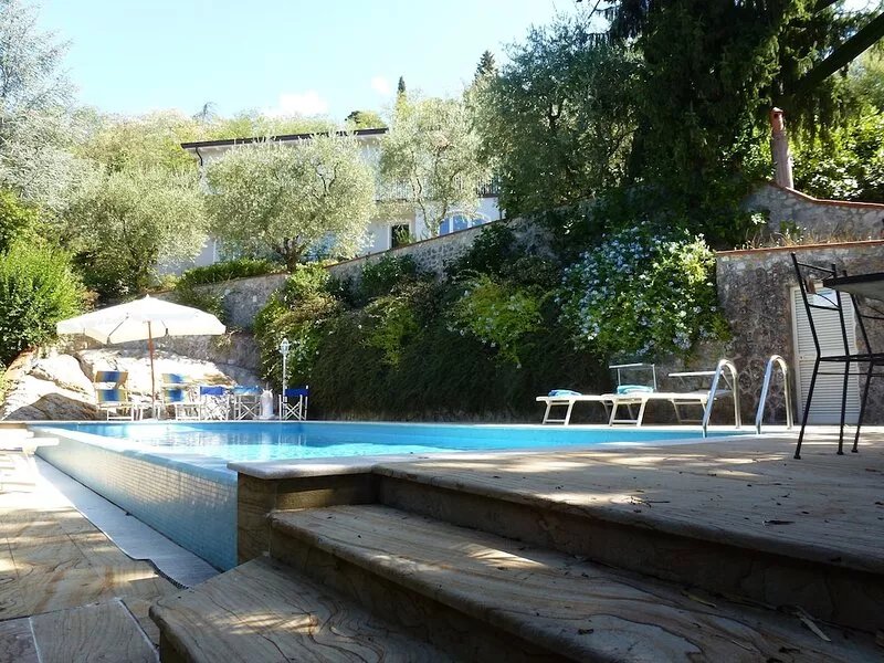 La Casina, villa on the hill with wonderful sea view and relaxing privacy
