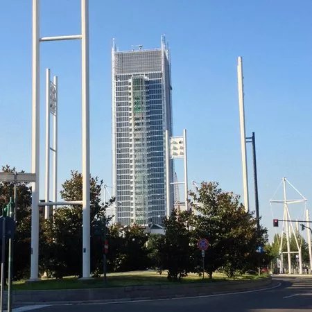 Intesa Sanpaolo Skyscraper