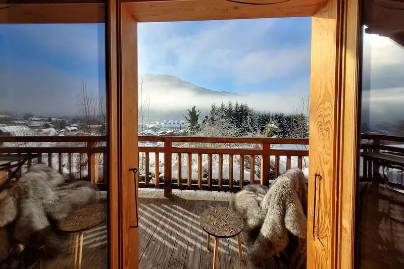 Buqa - A modern, luxurious alpine 'all season' chalet-apartment in Samoëns.