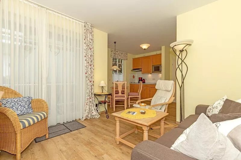 Ideale Ferienwohnung für Zwei mit Südterrasse und Wlan - nur 180 m zum Strand!