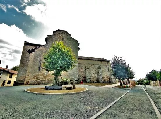 Eglise Saint-Julien-De-Brioude De Biennac