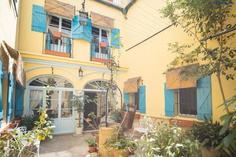 La Casa 1832 Boutique