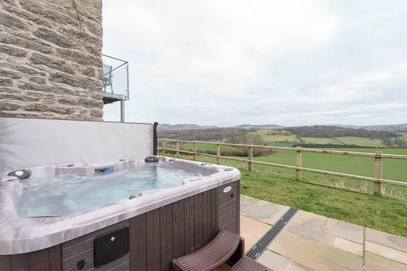 3 bedroom accommodation in Pwllglas, near Ruthin