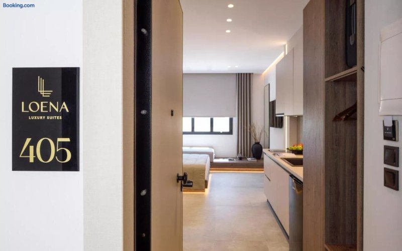 Loena Luxury Suites