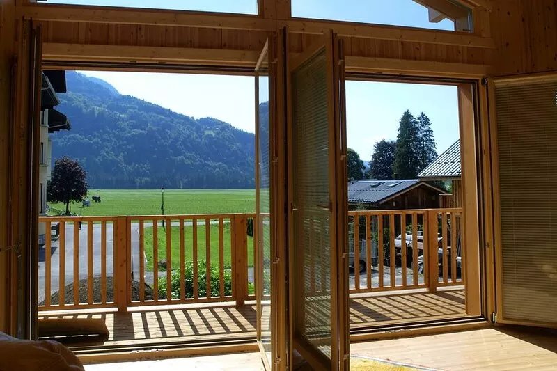 Spacious and luxurious family chalet - Samoens. Grand Massif skiing. Easy access