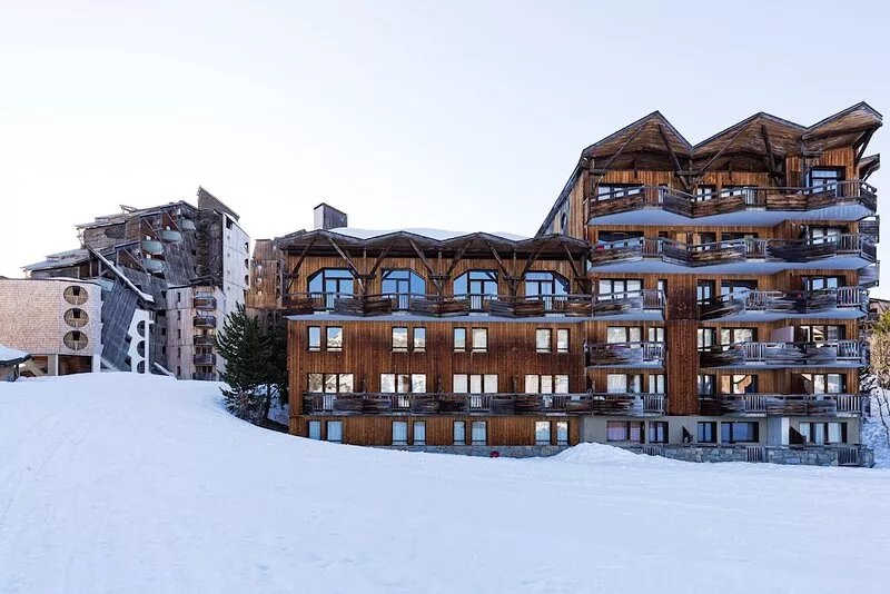 4 star 4 bedroom chalet with sauna in Avoriaz 1800- ski-in:ski-out
