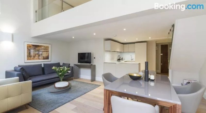 One BedroomLuxury Apartment