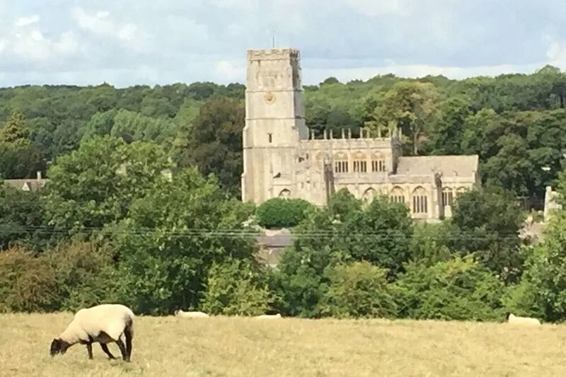 Central Cotswold house in beautiful location