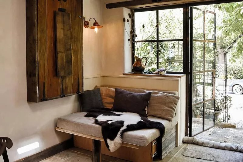 The Cowshed - Chipping Campden, Snug Hideaway Nestled in the Heart of Campden