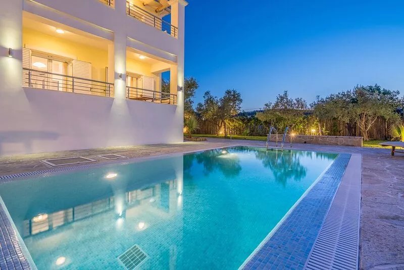 Villa Margie, with private pool, 5 minutes from sandy beach of Tsilivi