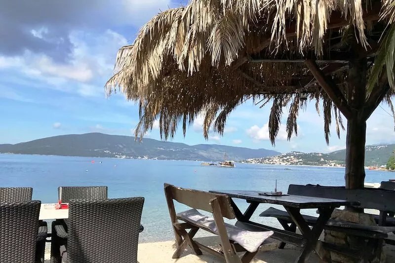 Villa Marko is Luxury 5 bedrooms apartment with private swimming pool