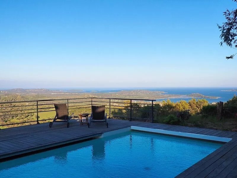 PANORAMIC SEA AND MOUNTAIN VIEWS PRIVATE HEATED SWIMMING POOL