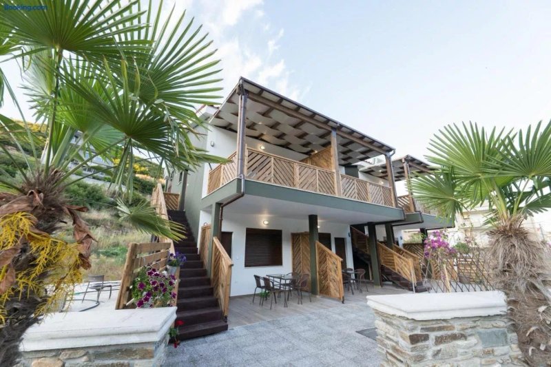 MAD'S Villas