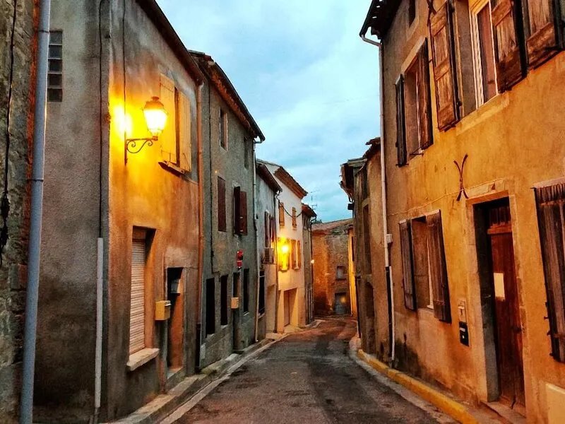 The Cathar Cottage, Pennautier - Lovely, Traditional Village House