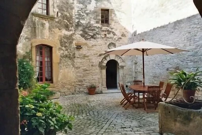 Family castle for 200 years, near Uzès and the Cévennes