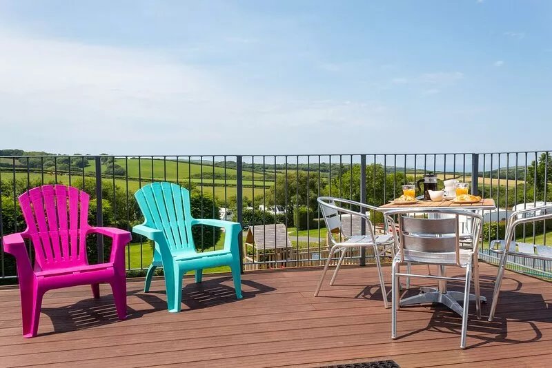 2 Bedroom Apartment with Sea Views near Bude, Cornwall