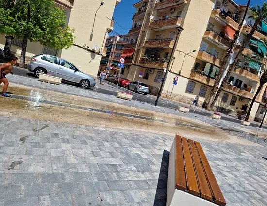 Plaza De Neptuno Fountain
