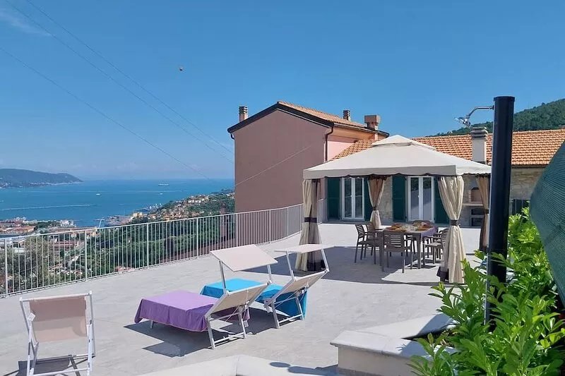Vignale Holiday House with terrace.