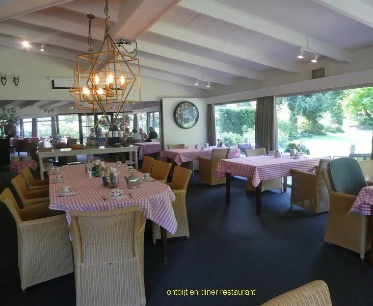 Hotel de Paddestoel