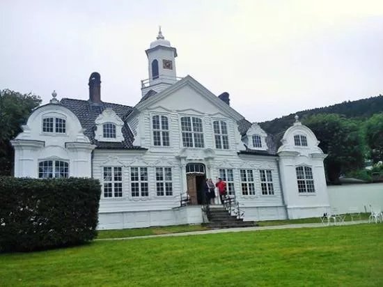 Damsgaard Country Mansion - Bymuseet I Bergen