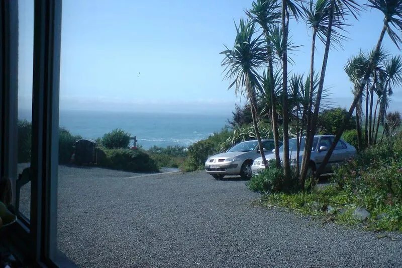 10 mins on foot to beach. Short drive to golf, surf and riding. Pool access