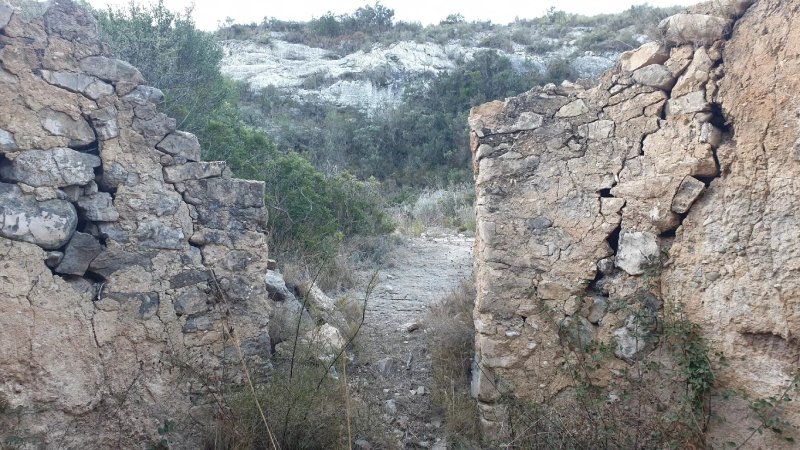 Antiguo Horno De Cal
