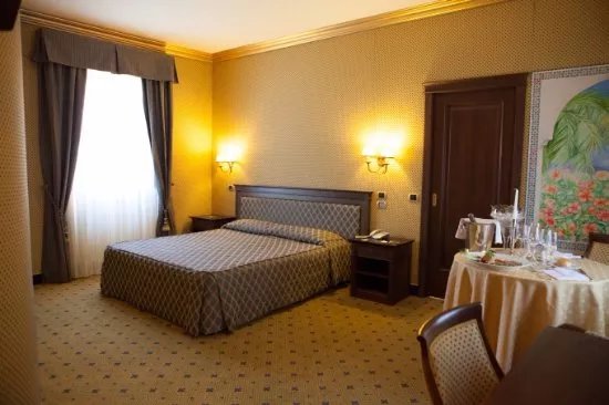 Hotel Don Carlo