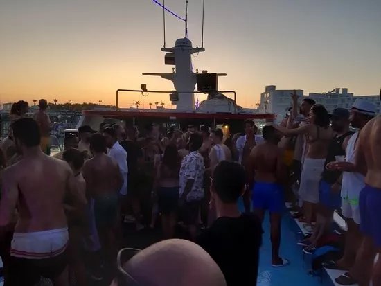Fantasy Boat Party