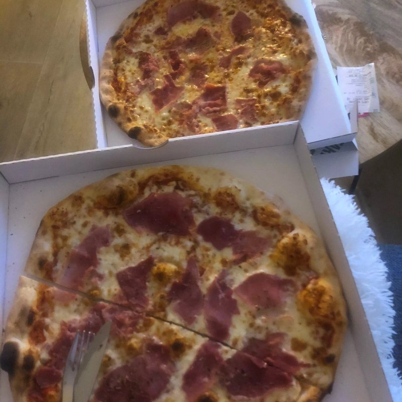 Dita Von Pizz'