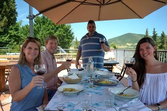 Tuscan Wine Tour by Italy and Wine