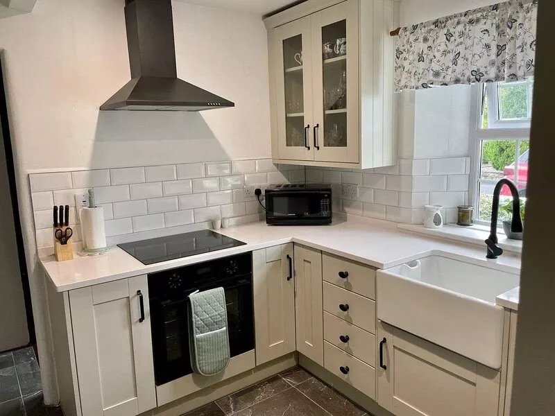 Traditional Irish Cottage in the Heart of The Golden Vale