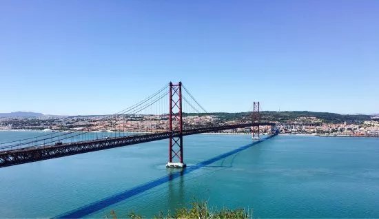 Ponte 25 de Abril