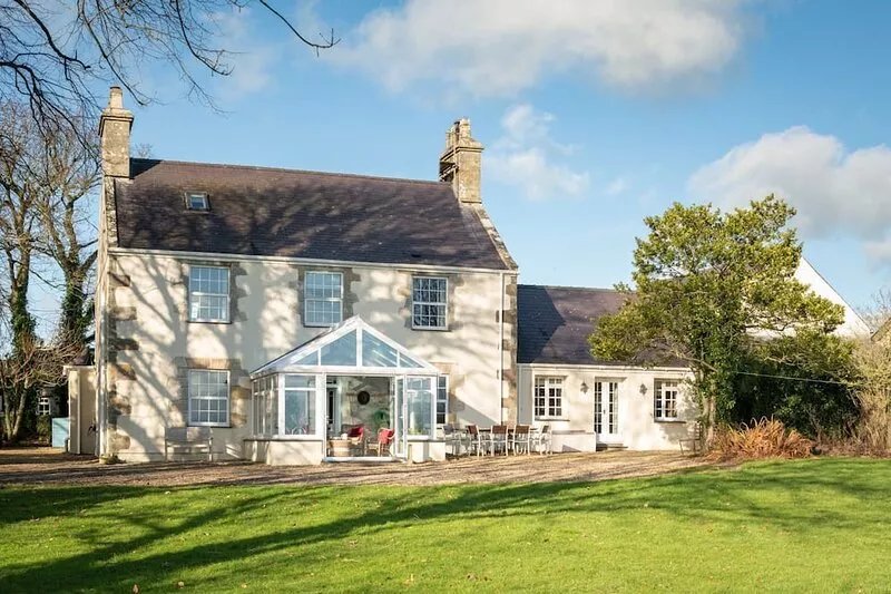 Ty Fferam Bailey - A beautiful 7 bed holiday home in Anglesey