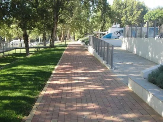 Jardim Da Marginal De Constancia