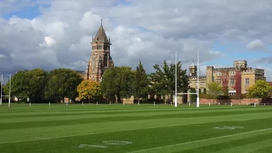 Rugby School Shop & Tours
