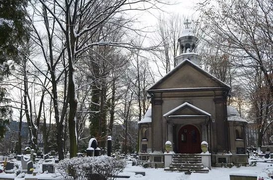 Cemetery at Francuska Street