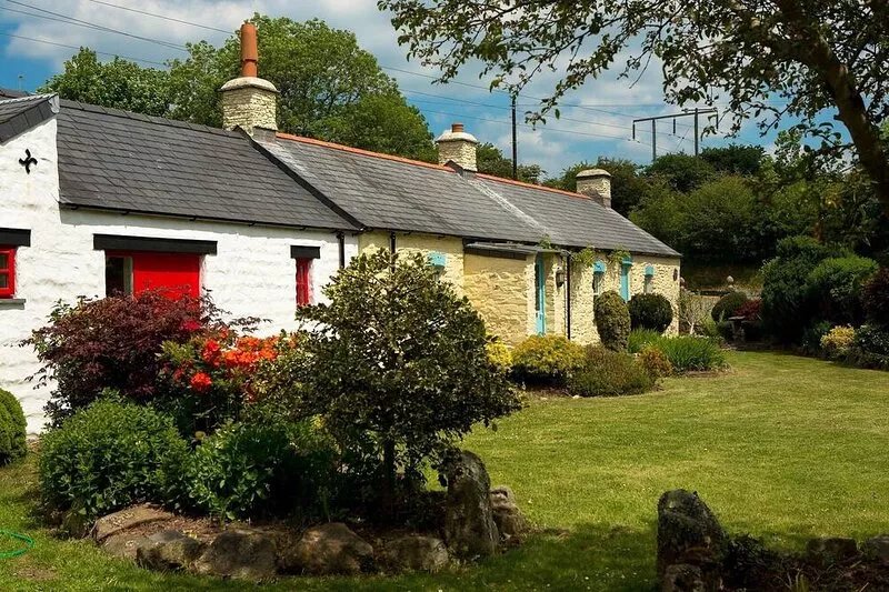 'Award Winning' Beautiful 170 Year Old Pembrokeshire Stone Holiday Cottage